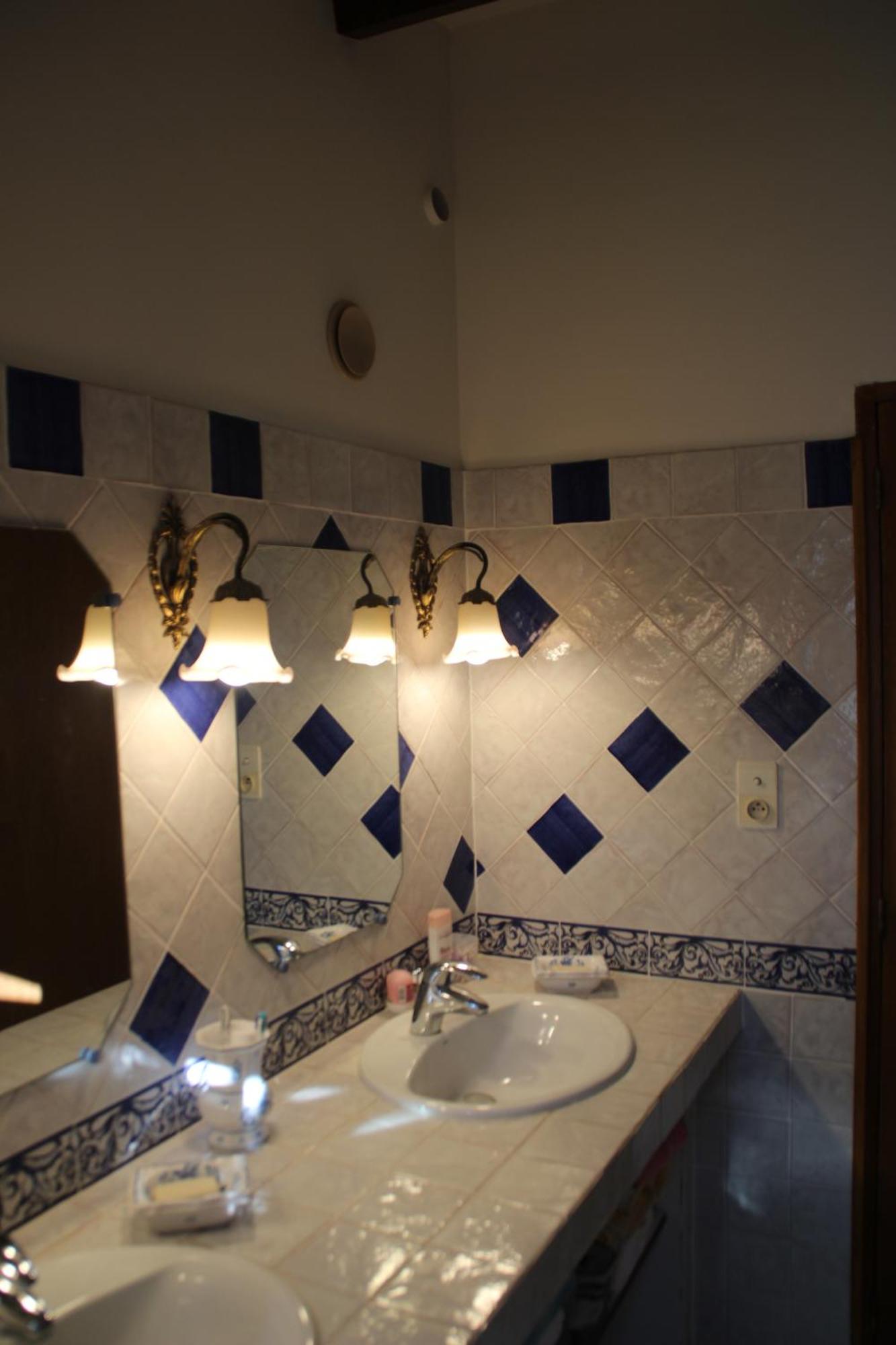 Chambres D'Hotes Elisa & Etienne Manosque Ngoại thất bức ảnh